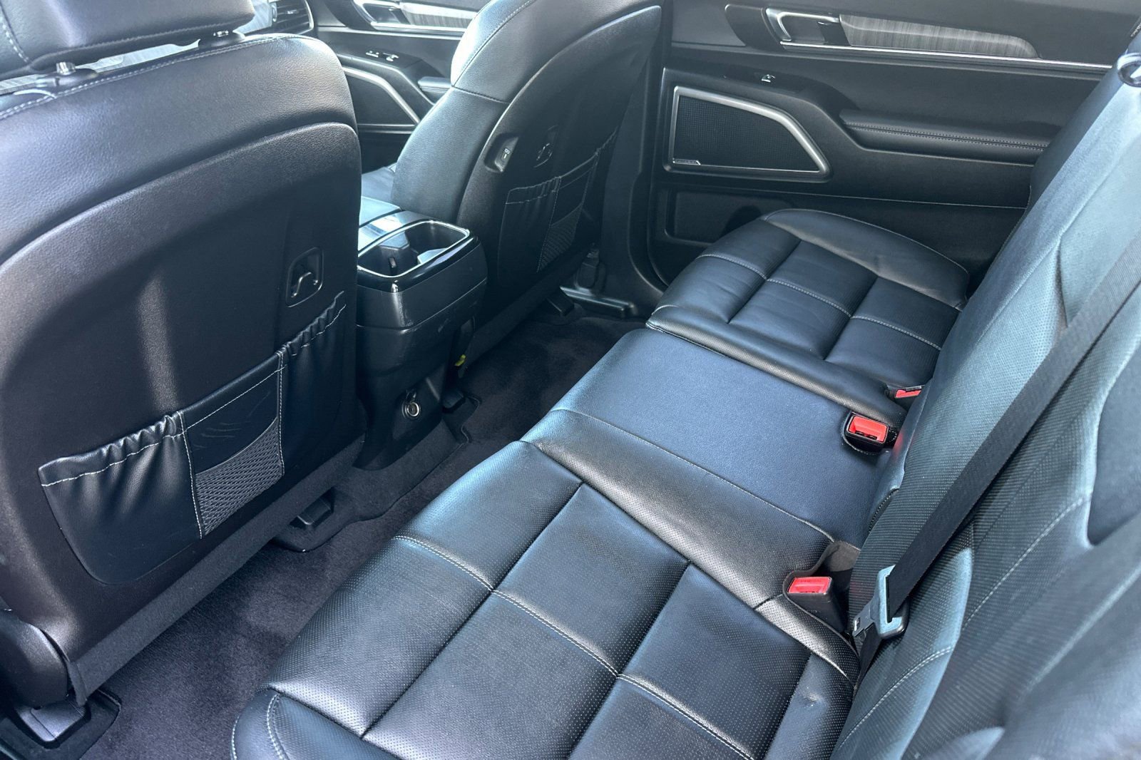 Used 2024 Kia Telluride EX image 15