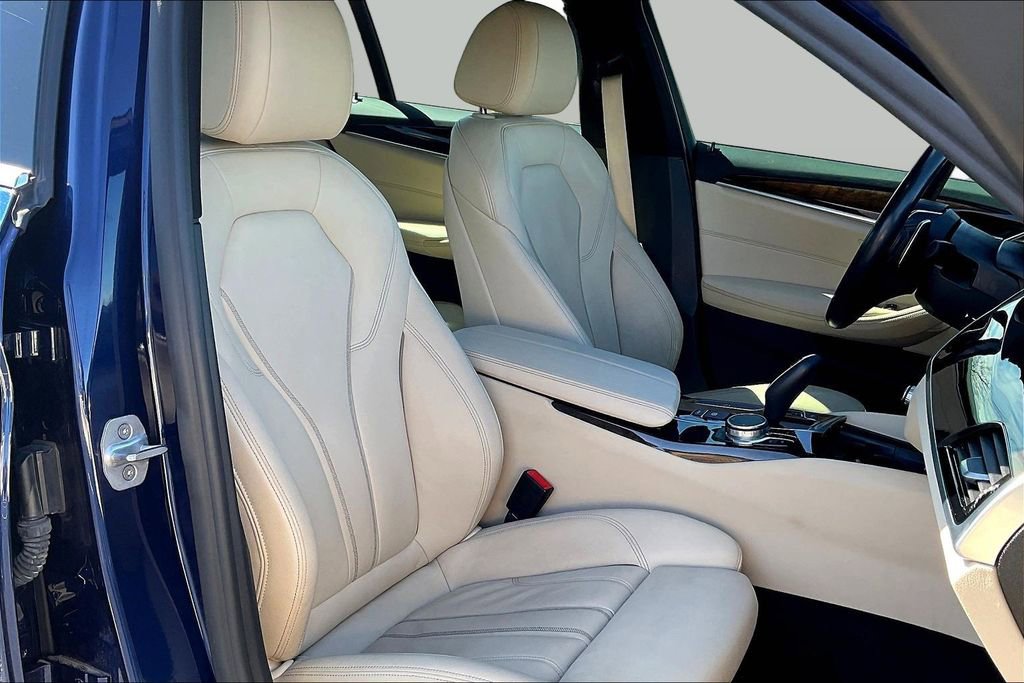Used 2018 BMW 540i xDrive 540i xDrive image 29