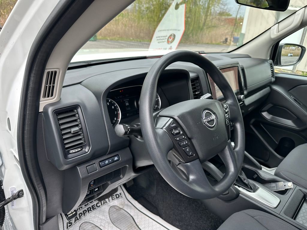 Used 2024 Nissan Frontier S w/ Technology Package AWD/4WD image 21