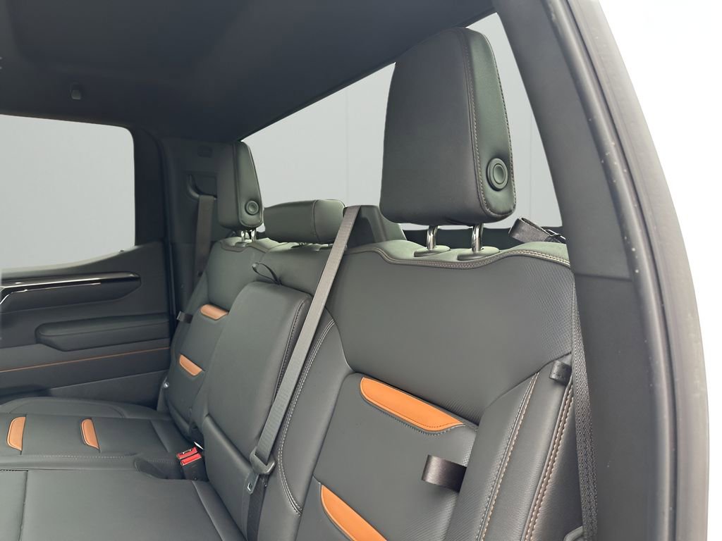 Used 2025 GMC Sierra 1500 AT4 image 19