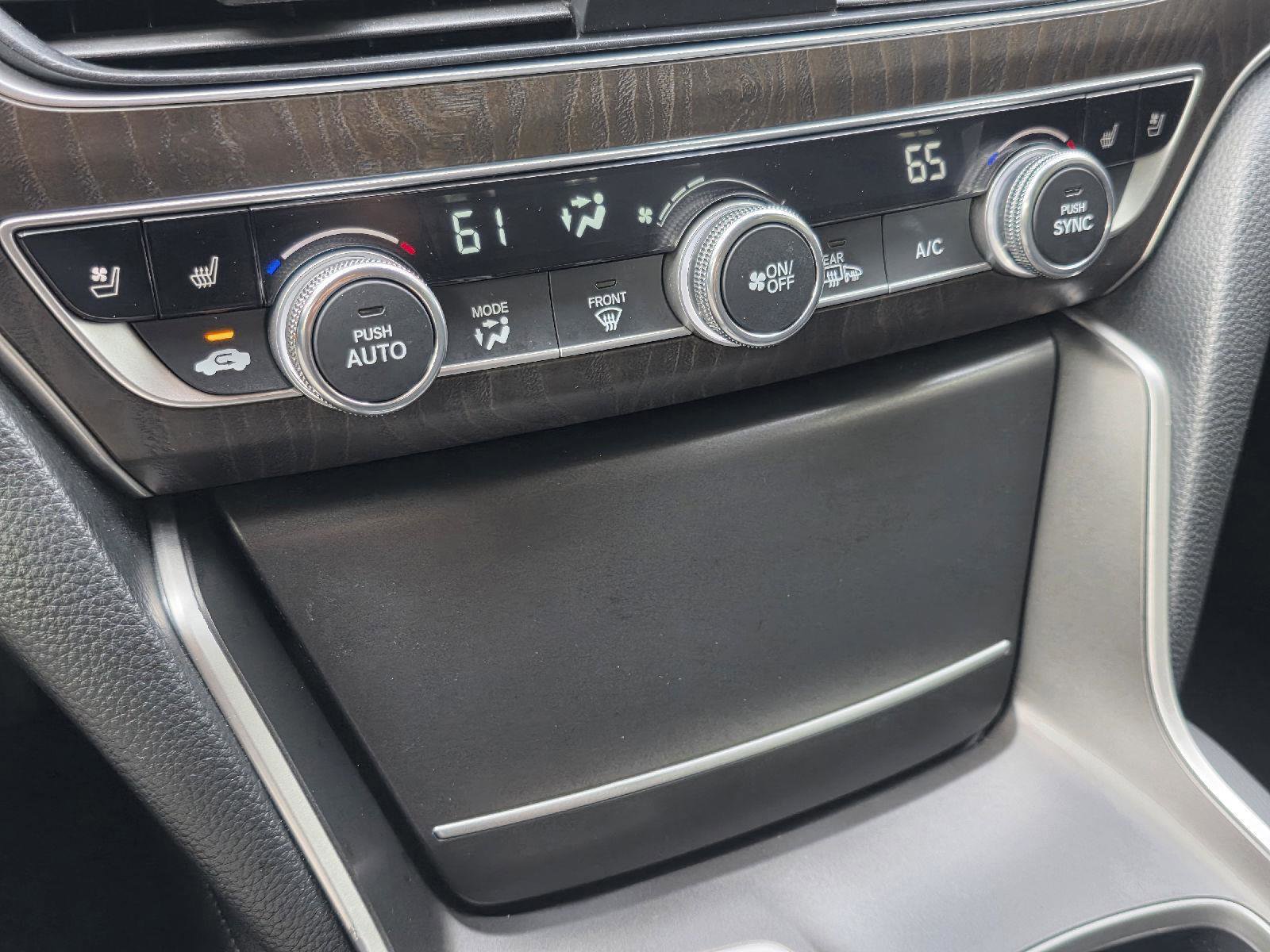 Used 2020 Honda Accord Touring image 19
