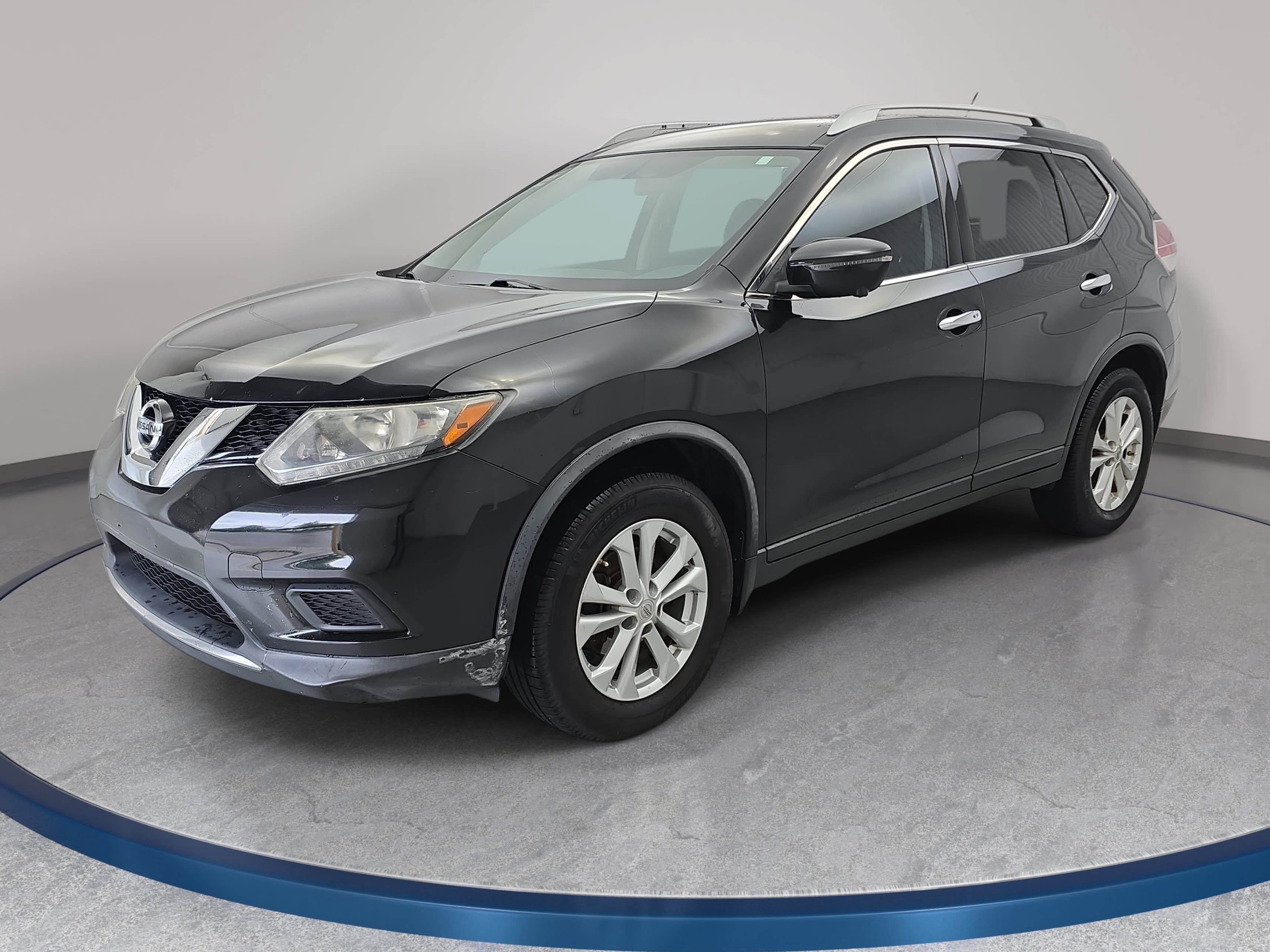 Used 2016 Nissan Rogue SV w/ SV Premium Package