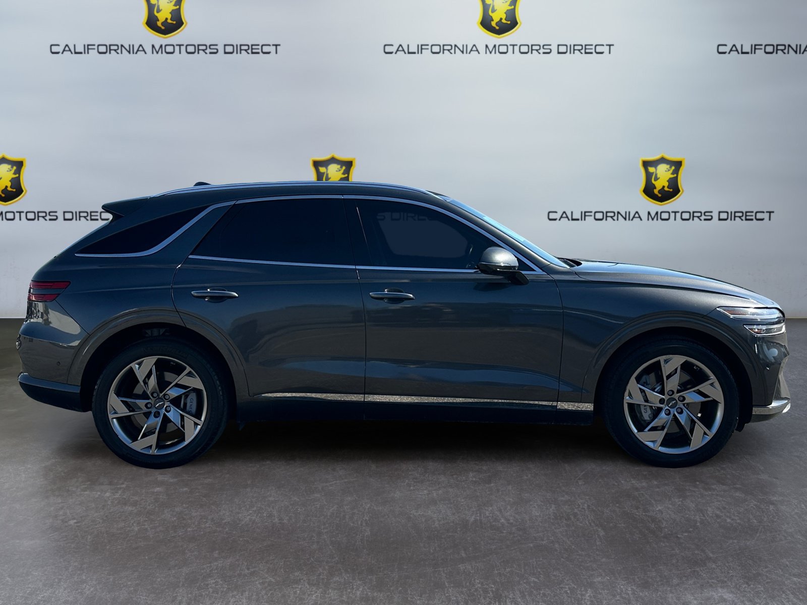 Used 2024 Genesis Electrified GV70 AWD/4WD image 6