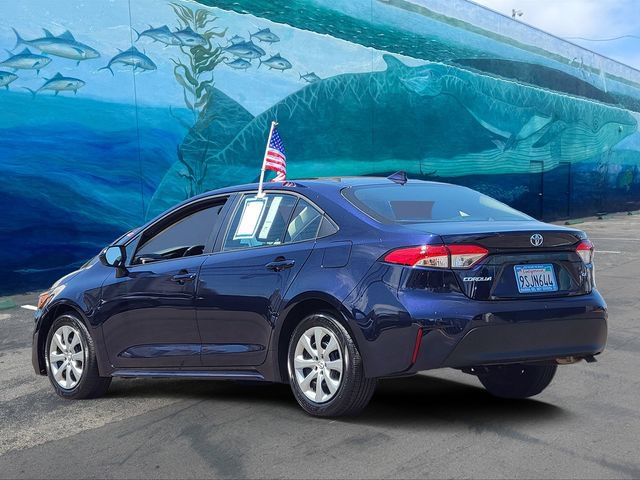 Used 2023 Toyota Corolla LE FWD image 2