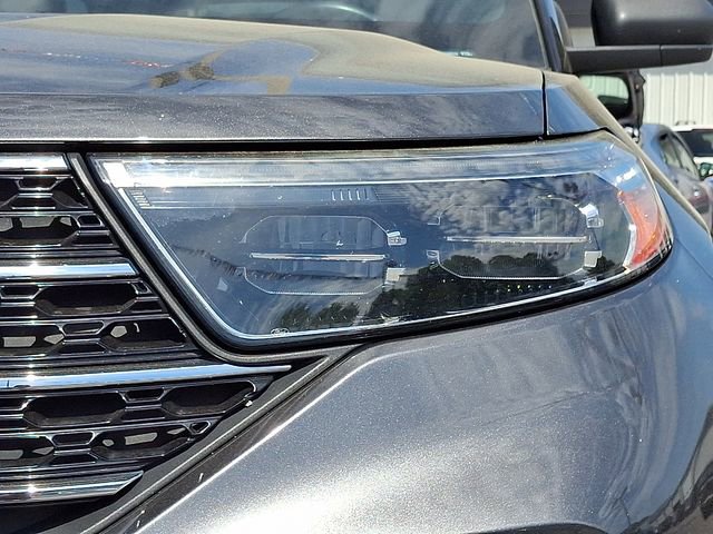 Used 2020 Ford Explorer XLT w/ Equipment Group 202A image 9