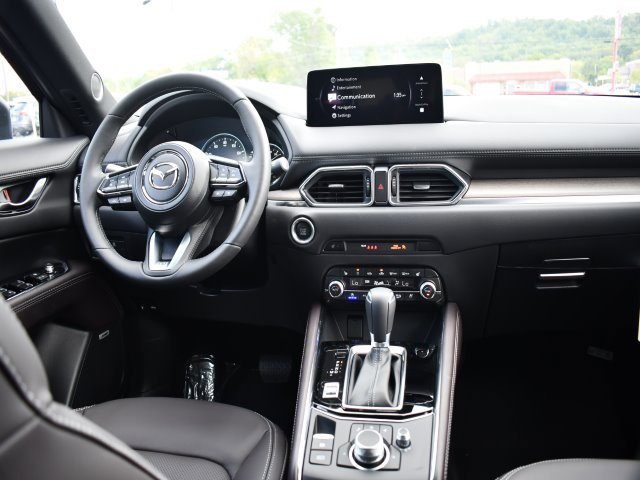 New 2025 MAZDA CX-5 Signature image 24