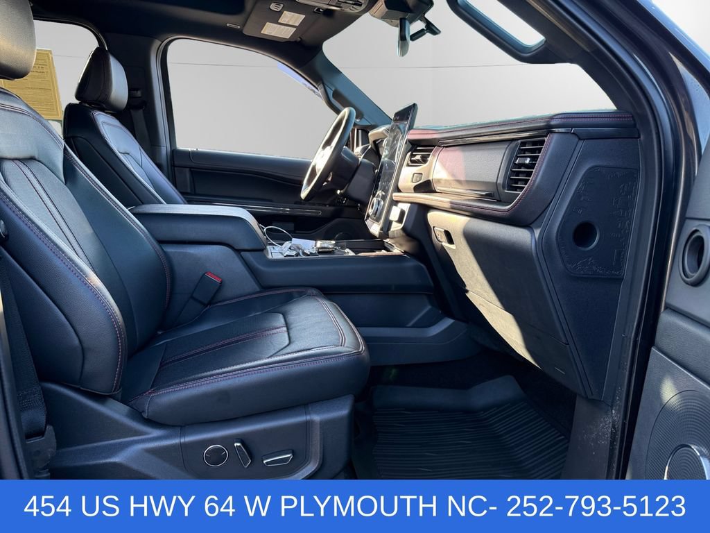 Used 2023 Ford Expedition Limited AWD/4WD image 15