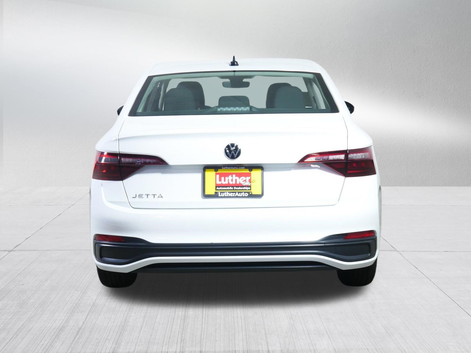 Used 2024 Volkswagen Jetta S FWD image 6