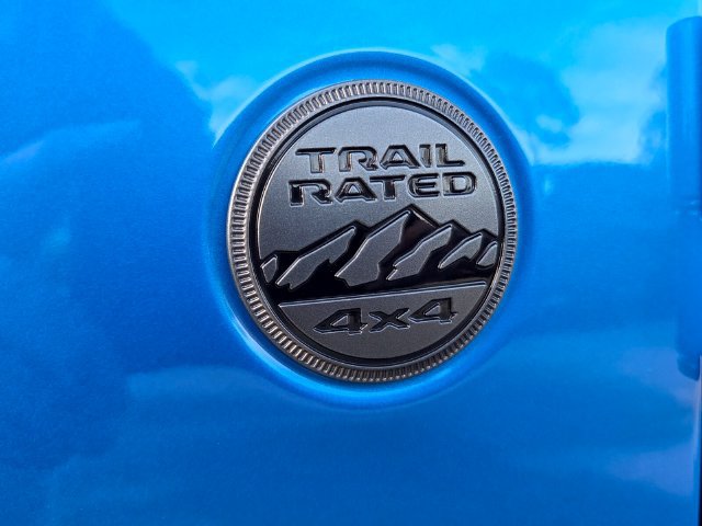Certified 2025 Jeep Wrangler Sport AWD/4WD image 12