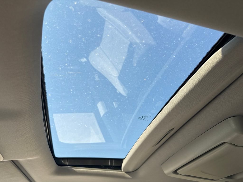 Used 2019 Honda Pilot Elite image 40