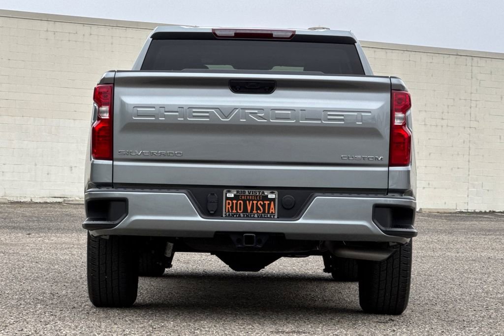 Used 2024 Chevrolet Silverado 1500 Custom RWD image 5