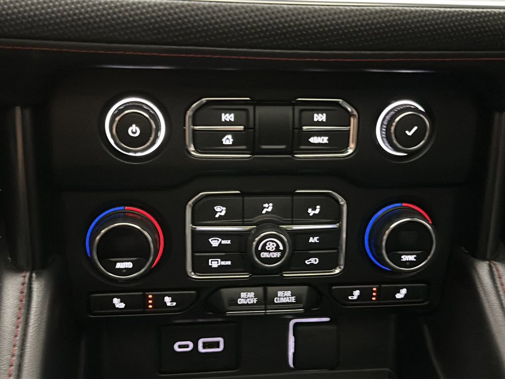 Used 2024 Chevrolet Tahoe RST w/ Sport Performance Package AWD/4WD image 30