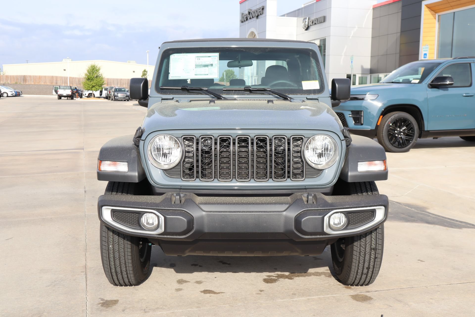New 2026 Jeep Gladiator Sport AWD/4WD image 10