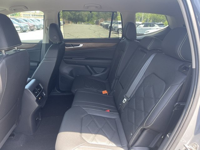 New 2026 Volkswagen Atlas SE AWD/4WD image 11