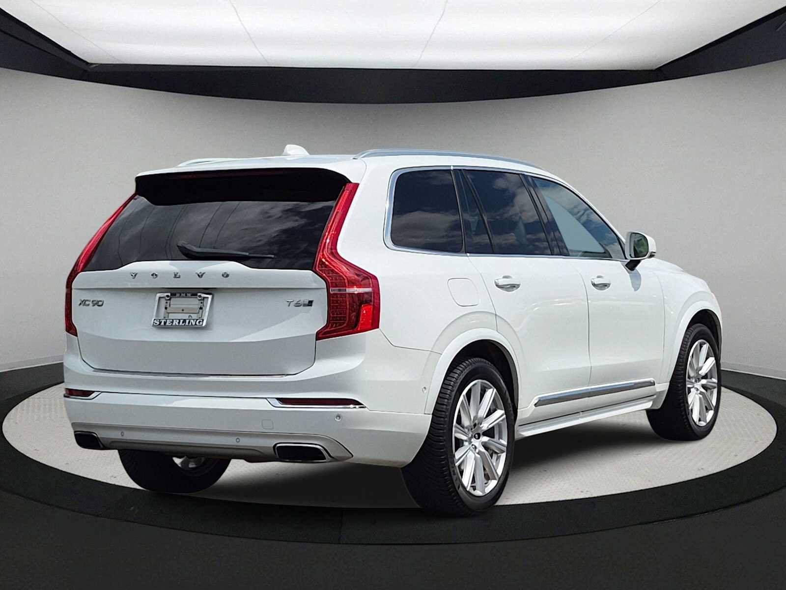 Used 2018 Volvo XC90 T6 Inscription w/ Convenience Package AWD/4WD image 8