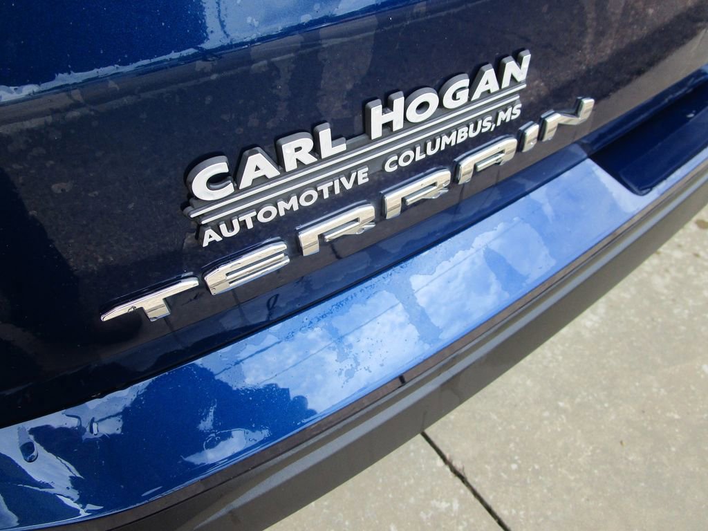 Used 2022 GMC Terrain SLE FWD image 9