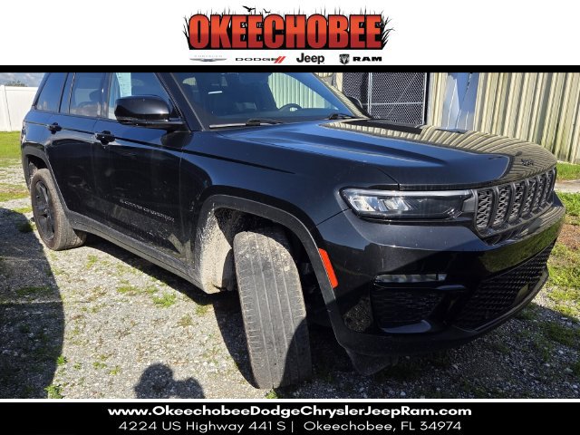Used 2025 Jeep Grand Cherokee Limited w/ Luxury Tech Group II AWD/4WD image 1