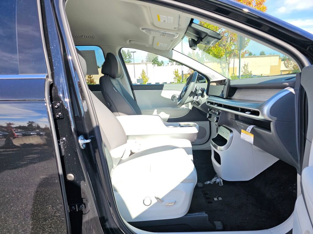 New 2026 Hyundai Ioniq 9 SEL image 10