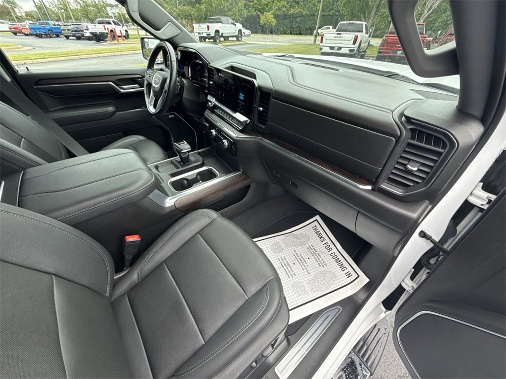 Used 2023 GMC Sierra 1500 SLT w/ SLT Convenience Package image 29