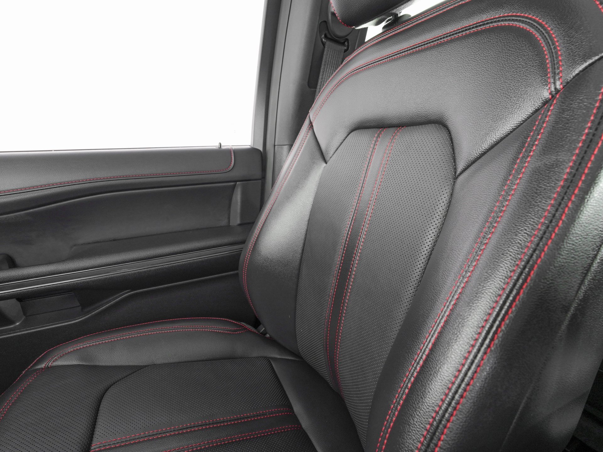 Used 2024 Ford Expedition Max Limited image 30