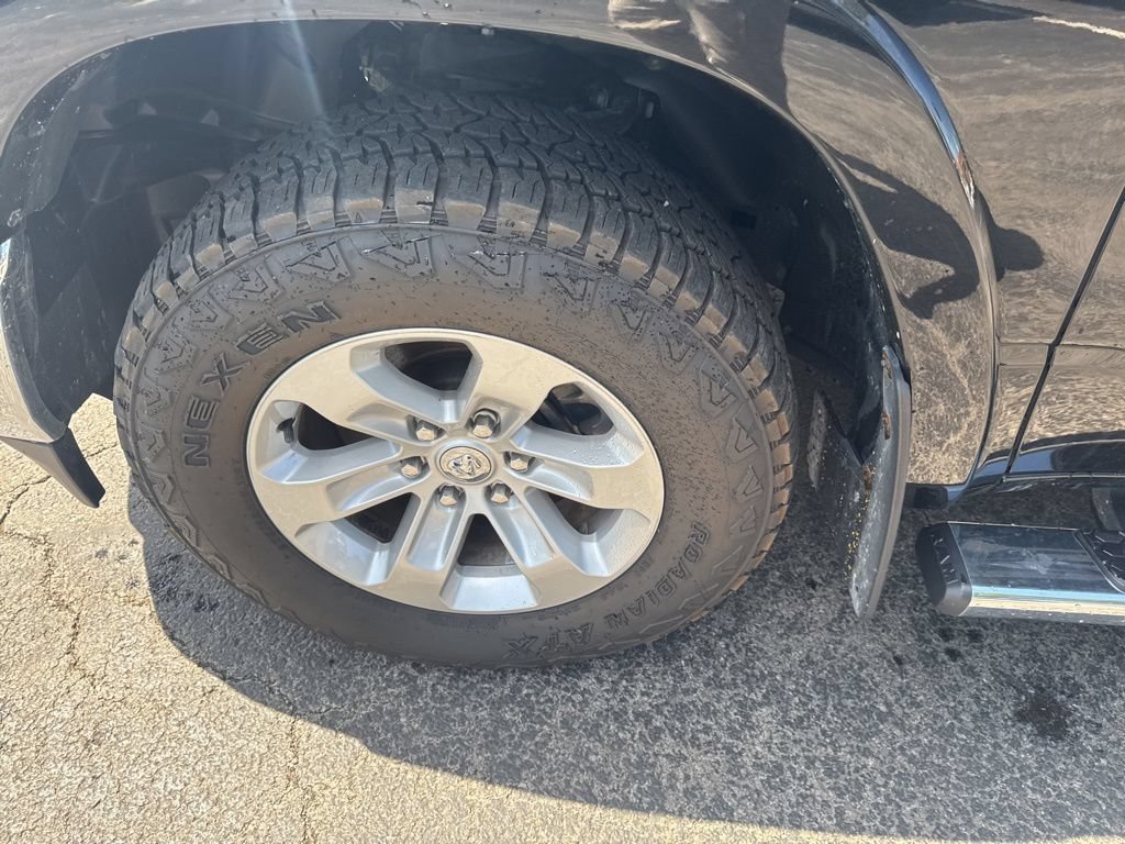 Used 2022 RAM 1500 Laramie AWD/4WD image 52