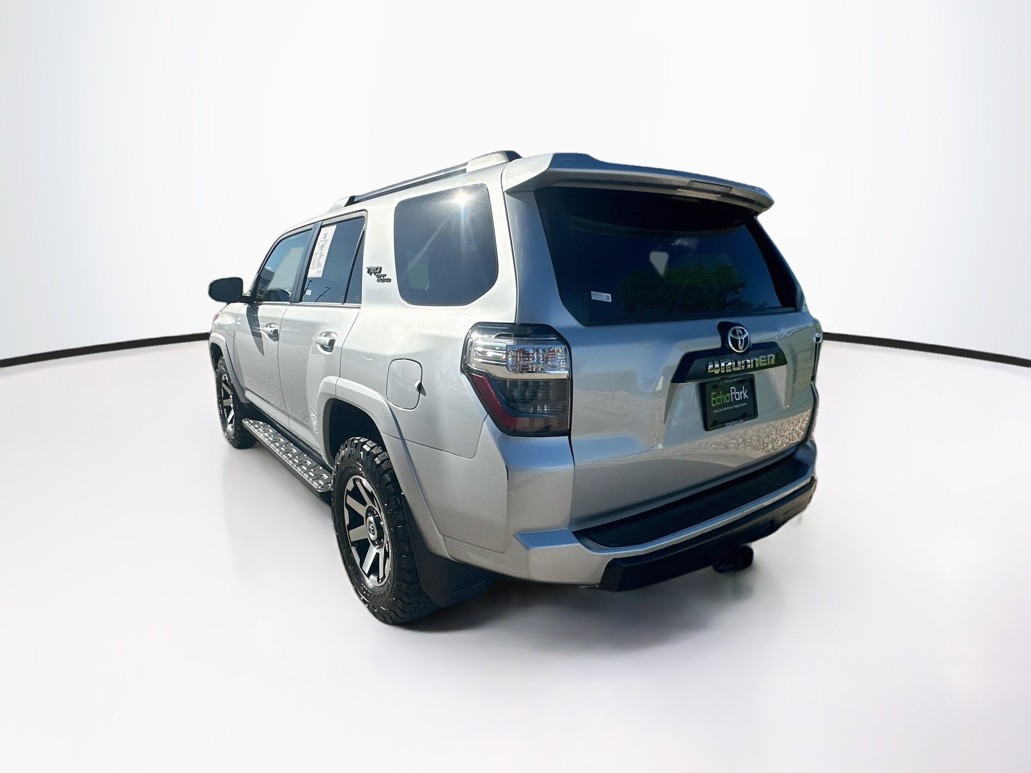 Used 2021 Toyota 4Runner TRD Off-Road AWD/4WD image 5