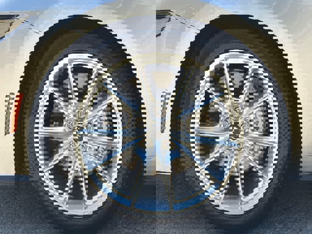 Used 2024 Ford Mustang GT Premium image 9