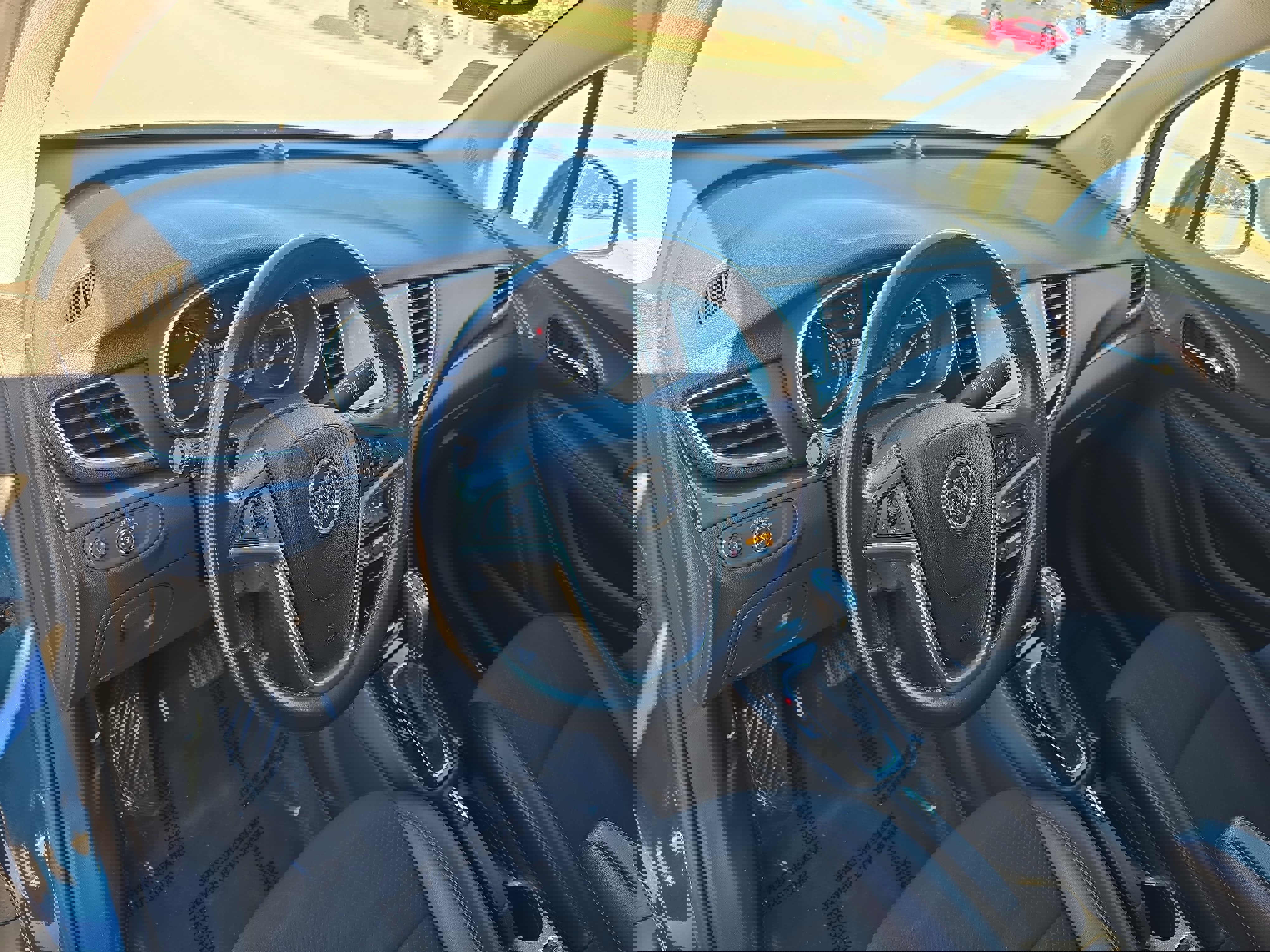 Used 2020 Buick Encore Preferred image 15