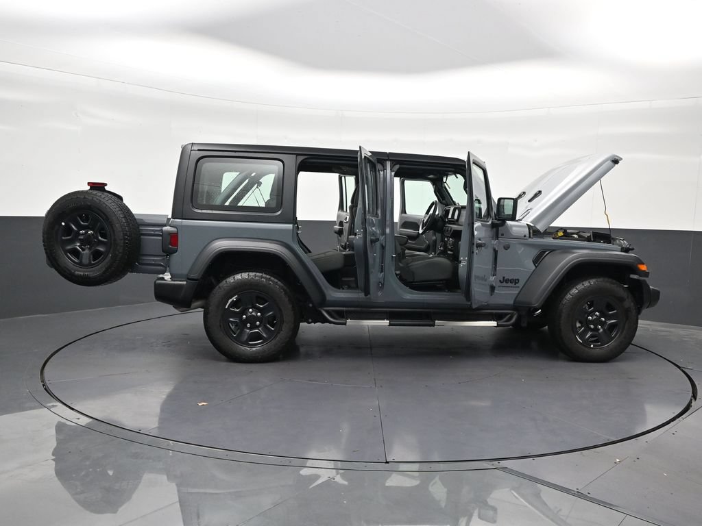 Used 2026 Jeep Wrangler Unlimited Sport AWD/4WD image 33