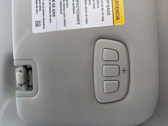 New 2025 Ford Explorer Active image 30