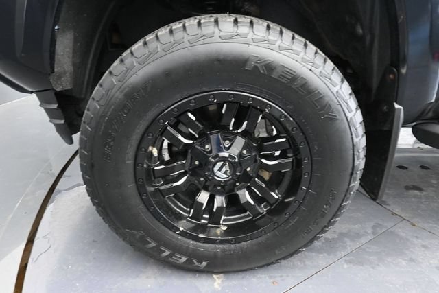 Used 2019 Toyota Tacoma TRD Sport w/ Technology Package AWD/4WD image 21