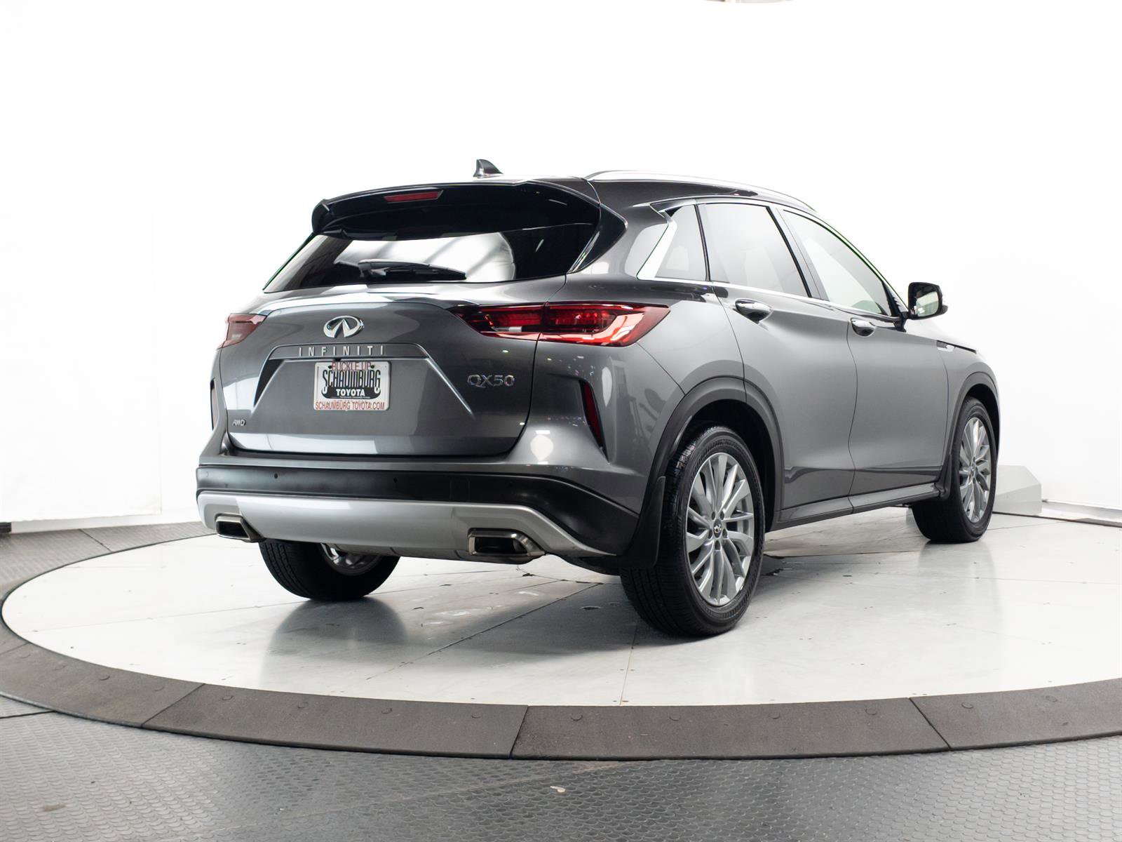 Used 2023 INFINITI QX50 Luxe AWD/4WD image 12