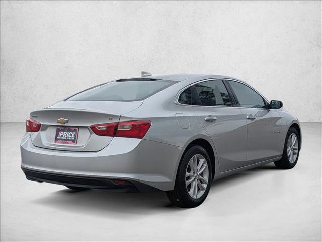Used 2017 Chevrolet Malibu LT FWD image 5