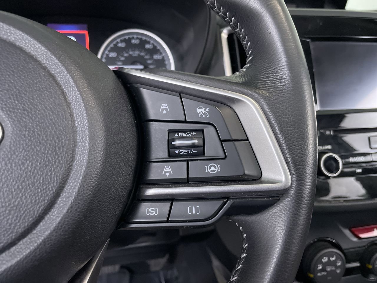 Used 2021 Subaru Forester Premium AWD/4WD image 27