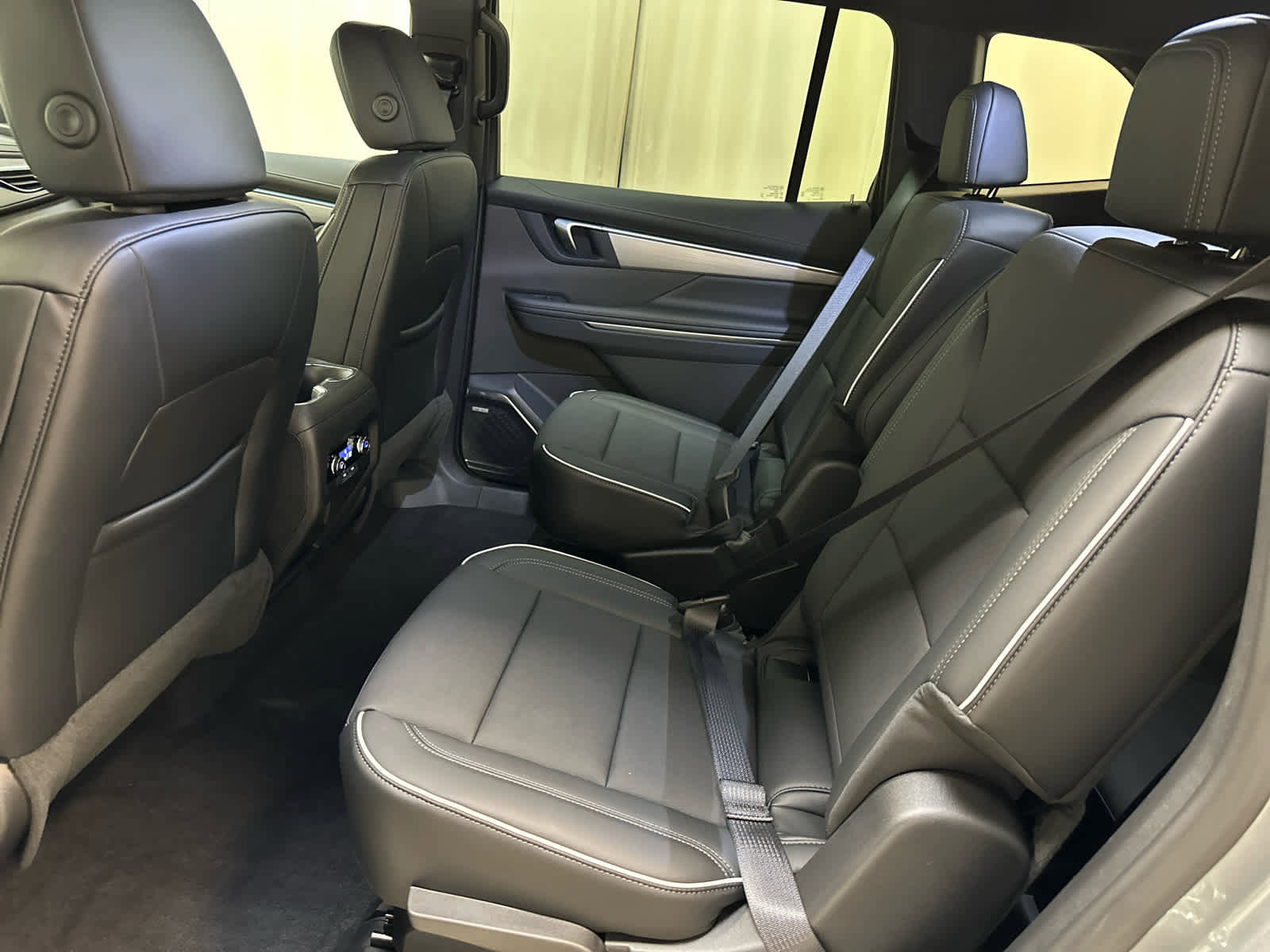 New 2026 Buick Enclave Preferred w/ Power Package image 6