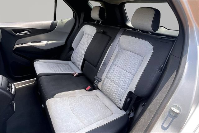 Used 2022 Chevrolet Equinox LT FWD image 16