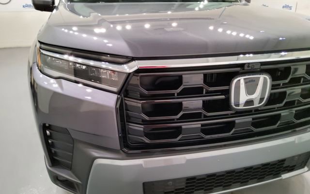 New 2026 Honda Pilot Elite image 8
