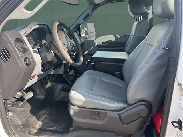 Used 2013 Ford F450 XL w/ Snow Plow Prep Pkg image 10