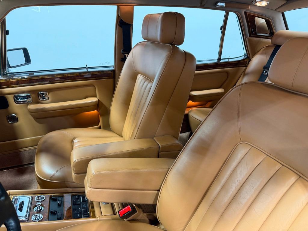 Used 1993 Rolls-Royce Silver Spur II image 18