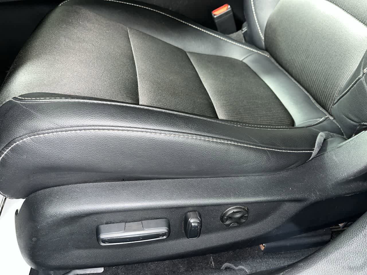 Used 2019 Honda Accord Sport image 14