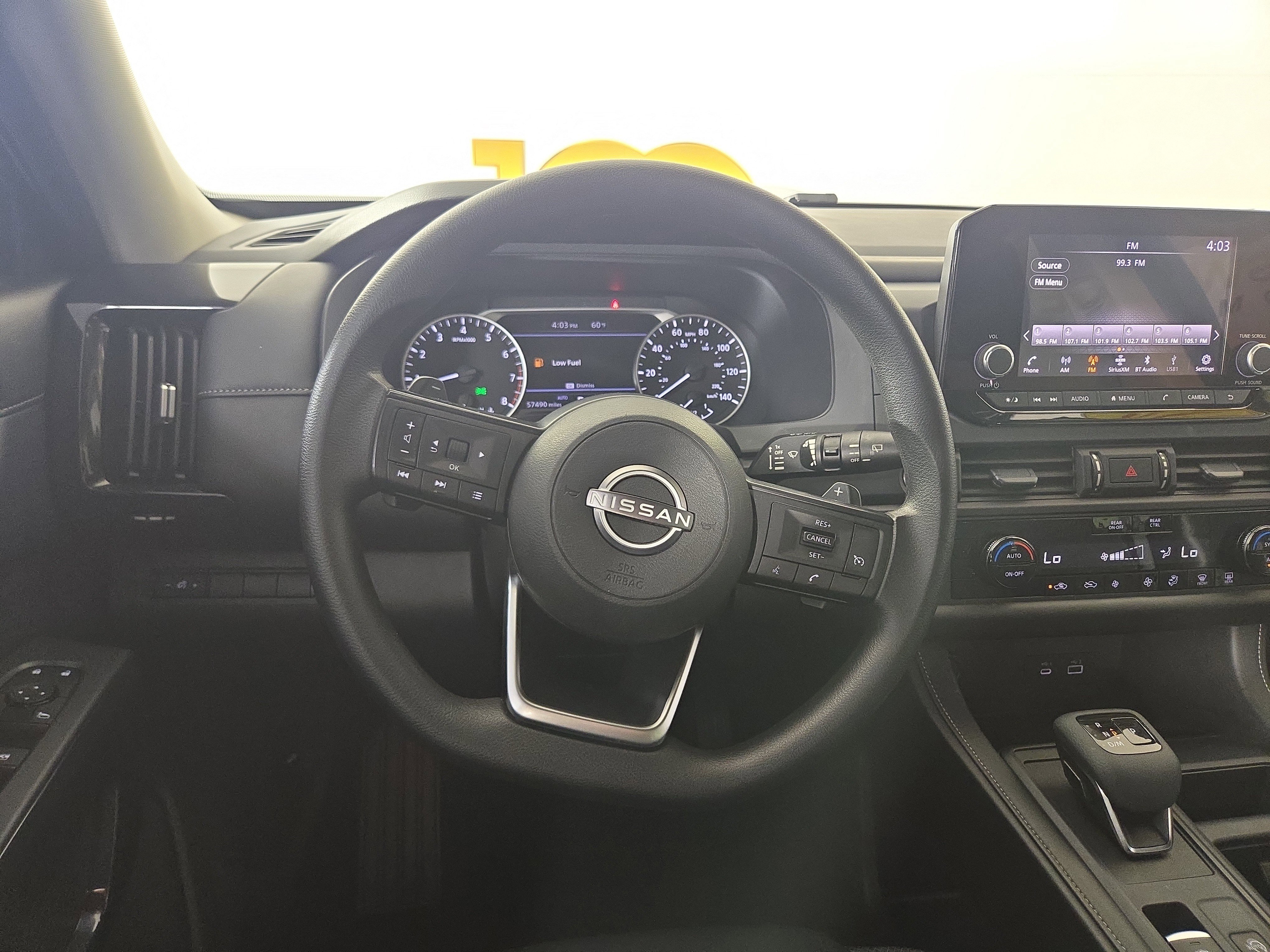 Used 2024 Nissan Pathfinder S image 14