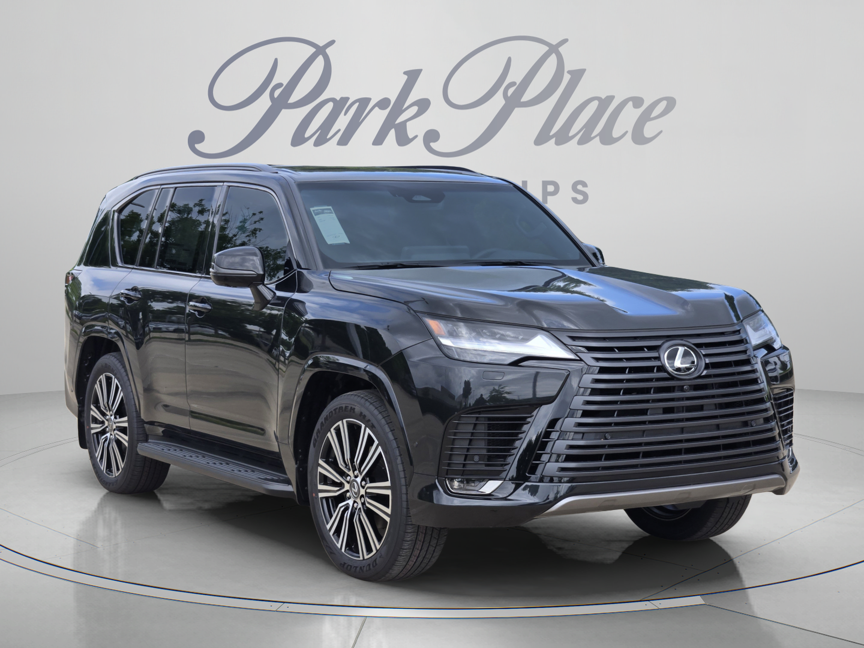 New 2026 Lexus LX 700h Luxury w/ Appearance Package AWD/4WD image 4