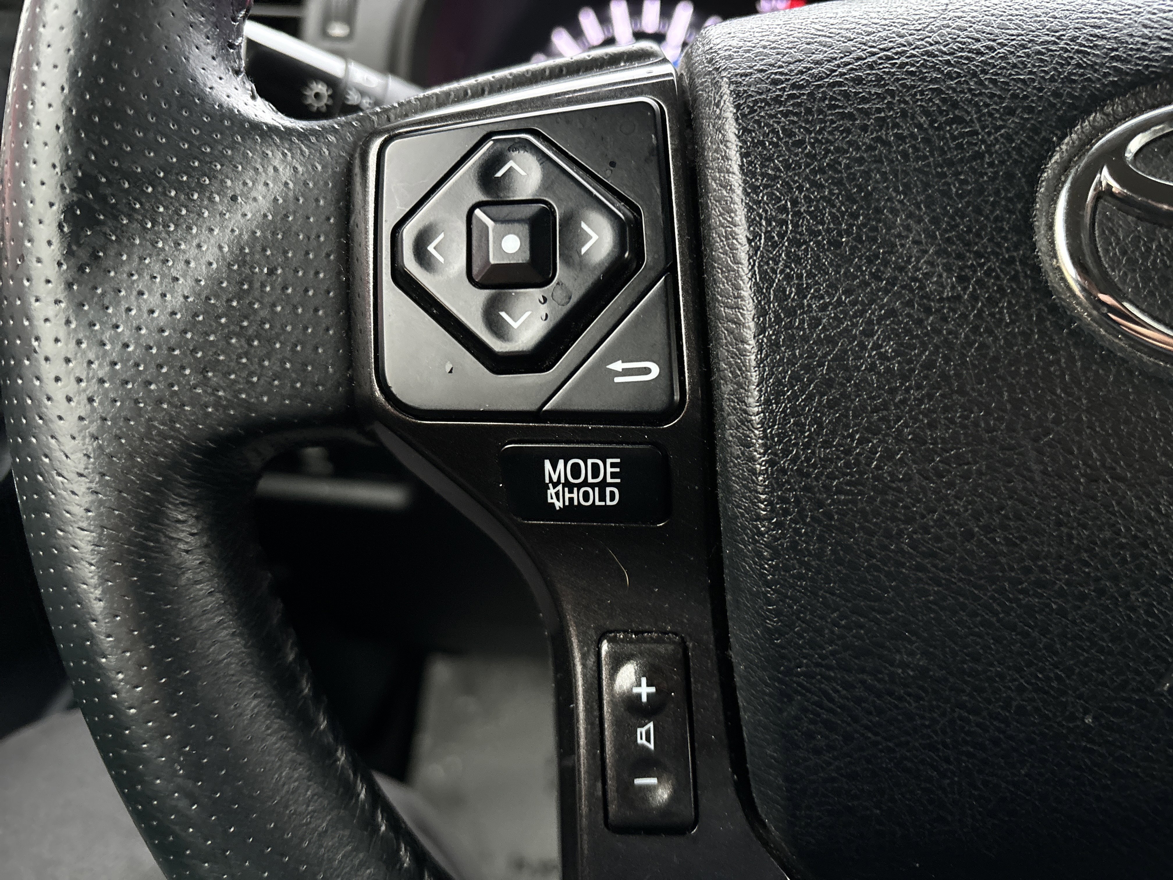 Used 2019 Toyota 4Runner TRD Off-Road image 19