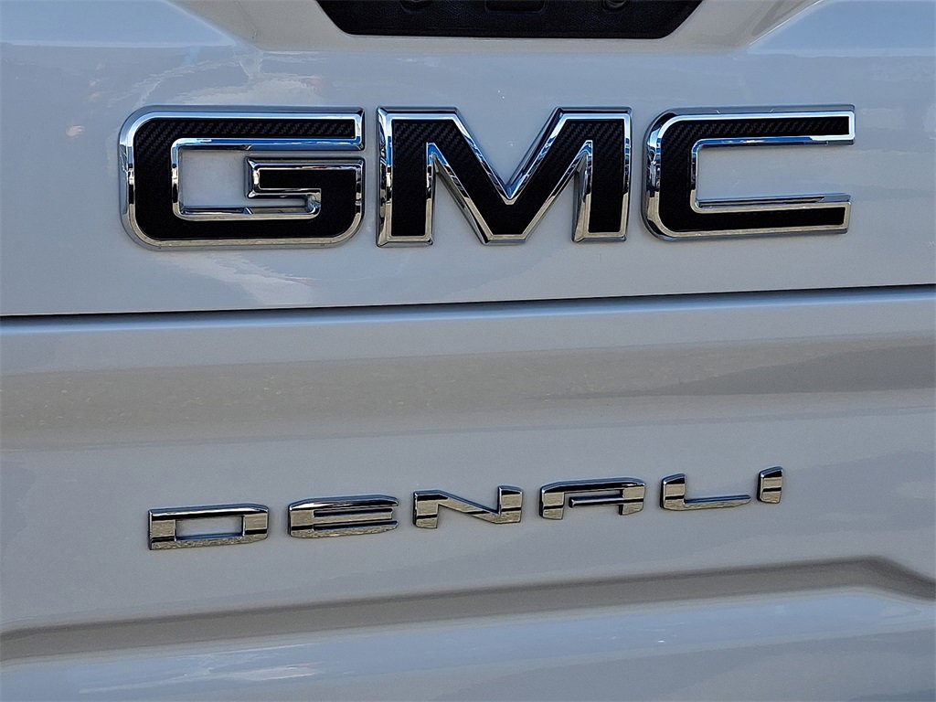 Used 2021 GMC Sierra 3500 Denali w/ Denali Ultimate Package image 30