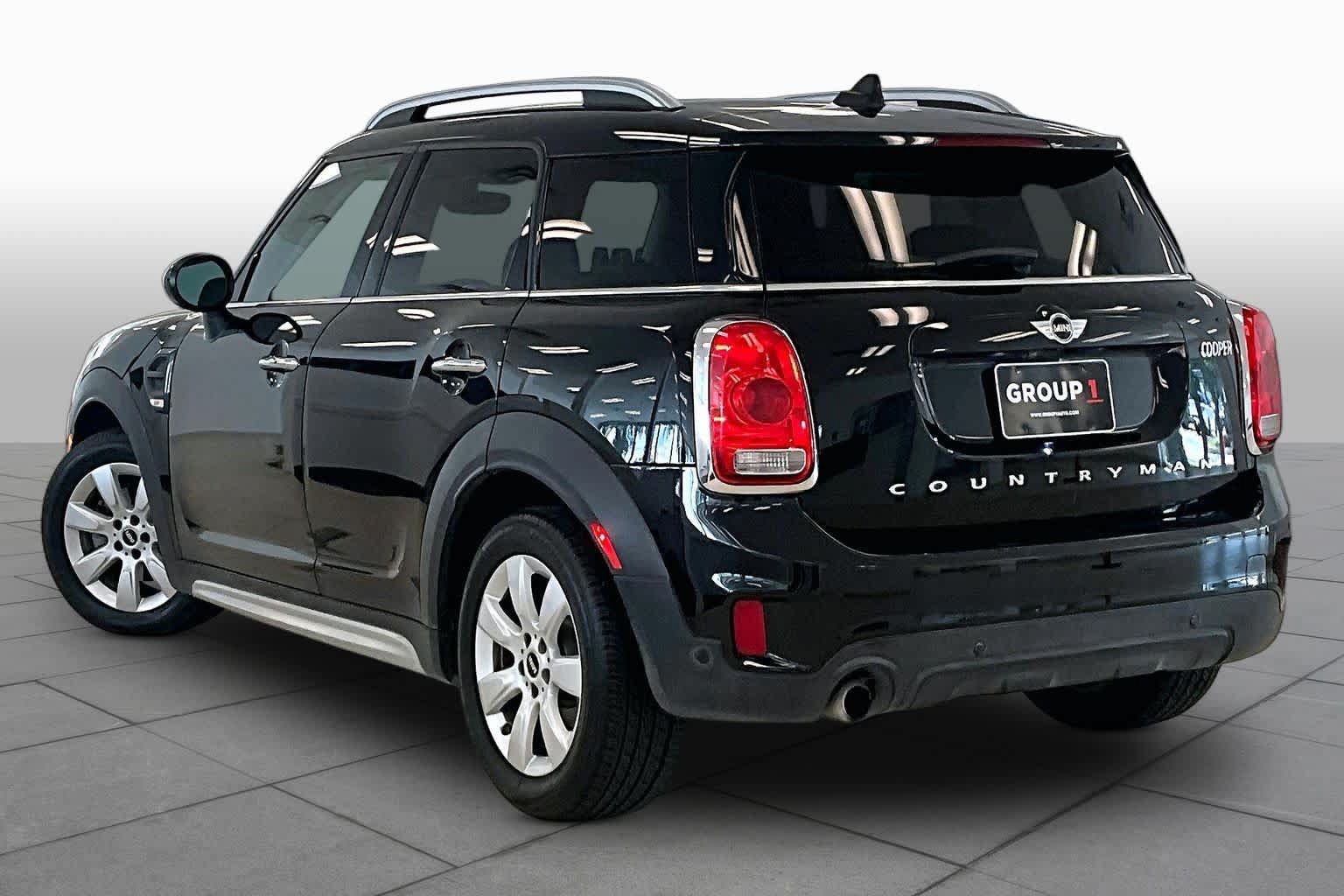 Used 2018 MINI Cooper Countryman FWD image 11