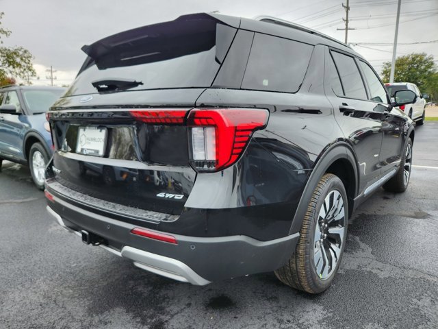 New 2026 Ford Explorer Platinum image 32