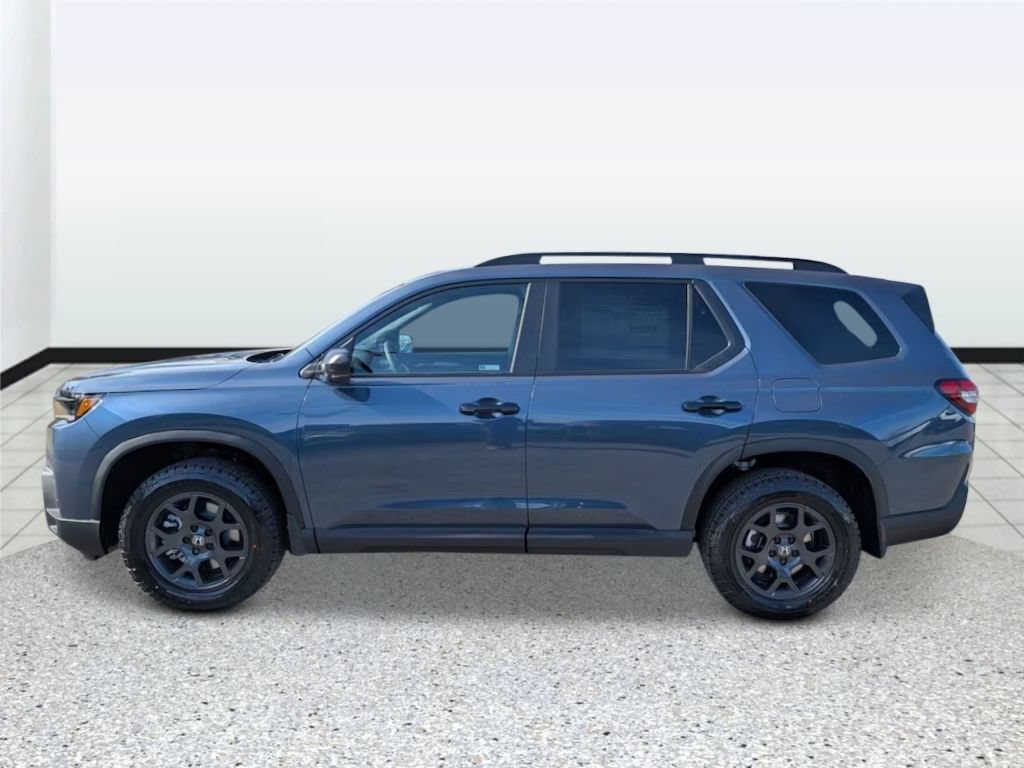 New 2026 Honda Pilot TrailSport image 6