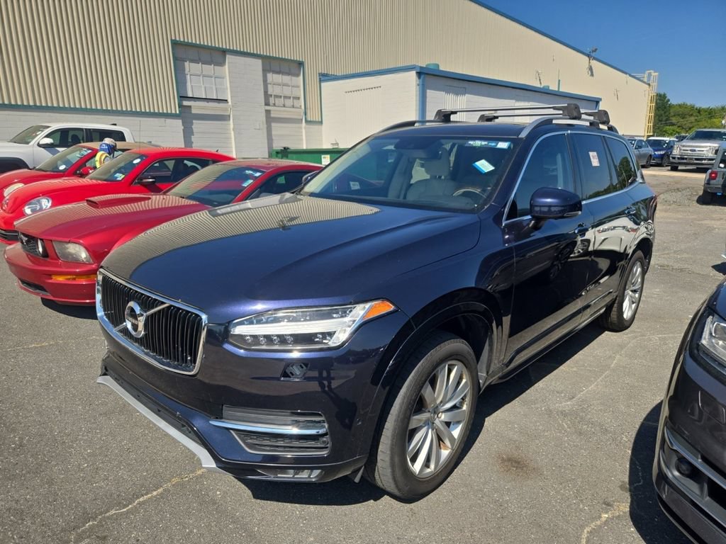 Used 2016 Volvo XC90 T6 Momentum w/ Momentum Plus Package