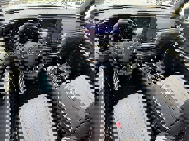 New 2026 Lexus TX 500h AWD w/ Technology Package image 9