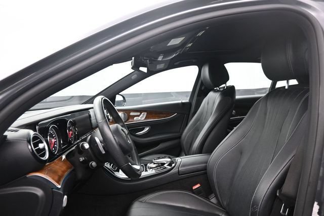 Used 2017 Mercedes-Benz E 300 4MATIC w/ Premium 1 Package image 15